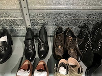 Partij diverse viavai/steve madden/calvin klein etc schoenen (69x) - afbeelding 3 van  32