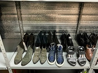 Partij diverse viavai/steve madden/calvin klein etc schoenen (69x) - afbeelding 28 van  32