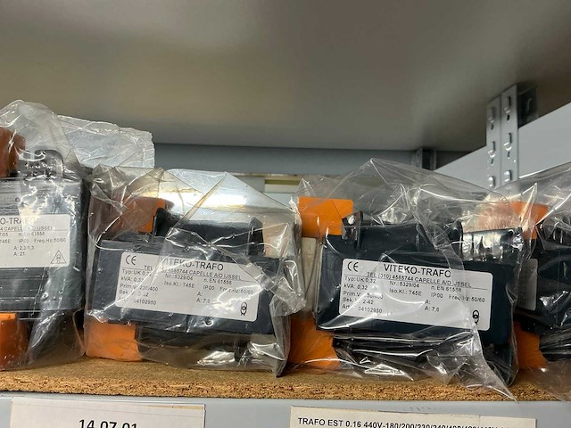 Partij diverse viteko trafo transformatoren (17x) - afbeelding 5 van  10