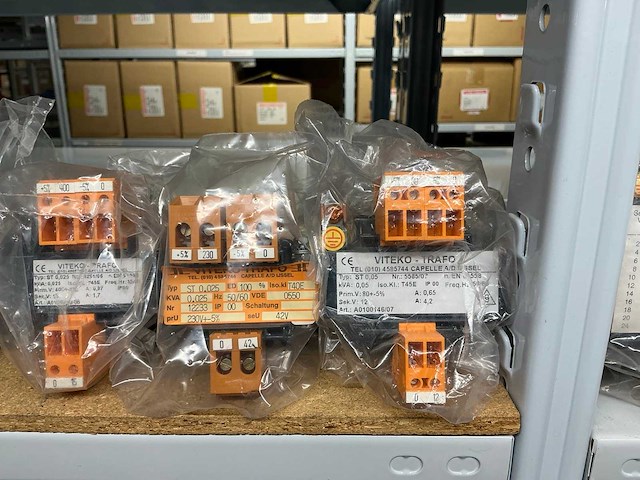 Partij diverse viteko trafo transformatoren (21x) - afbeelding 8 van  9