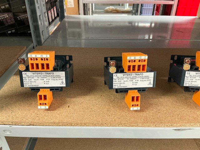 Partij diverse viteko trafo transformatoren (34x) - afbeelding 9 van  19