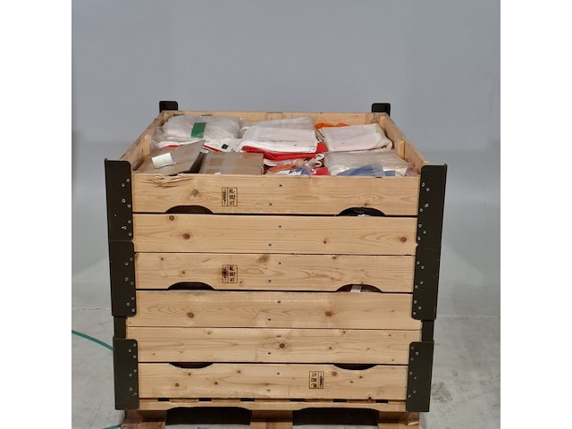 Partij diverse vlaggen, o.a. shipmate - afbeelding 1 van  7