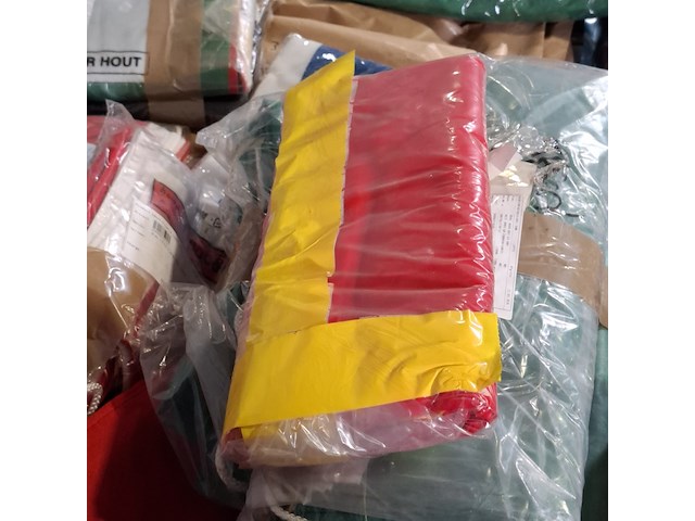 Partij diverse vlaggen - afbeelding 4 van  7