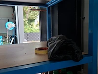 Partij diverse vloeistoffen - afbeelding 15 van  28