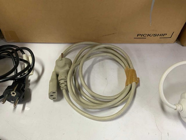 Partij diverse voedingkabels - afbeelding 5 van  10