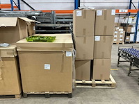 Partij diverse voges trays en verzendverpakkingen - afbeelding 1 van  3