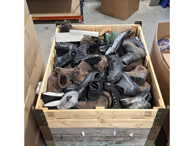 Partij diverse wandelschoenen - afbeelding 4 van  4