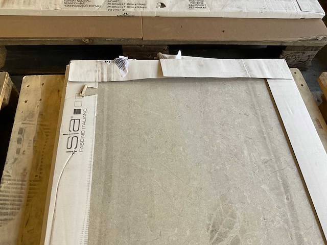 Partij diverse wandtegel 60x120 cm ca 21 m² - afbeelding 2 van  4