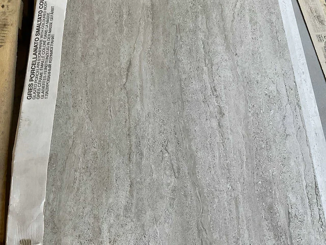 Partij diverse wandtegel 60x120 cm ca 21 m² - afbeelding 5 van  7