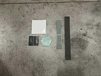 Partij diverse wandtegels