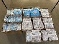 Partij diverse wegwerp werkkleding, o.a. microgard, 3m - afbeelding 2 van  15