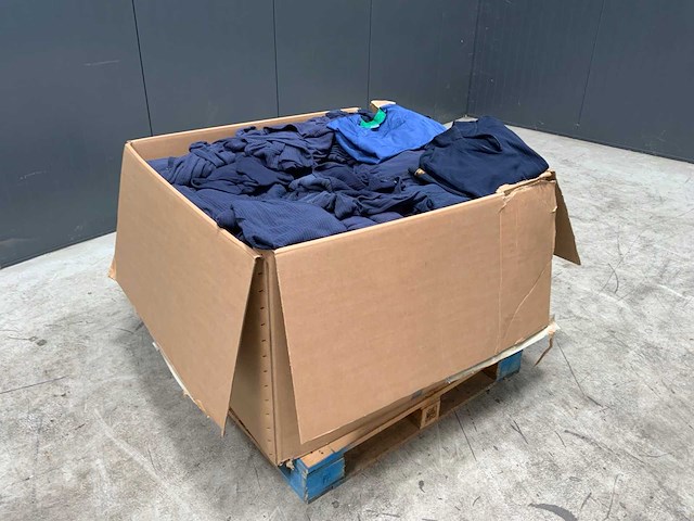 Partij diverse werk kleding - afbeelding 1 van  6