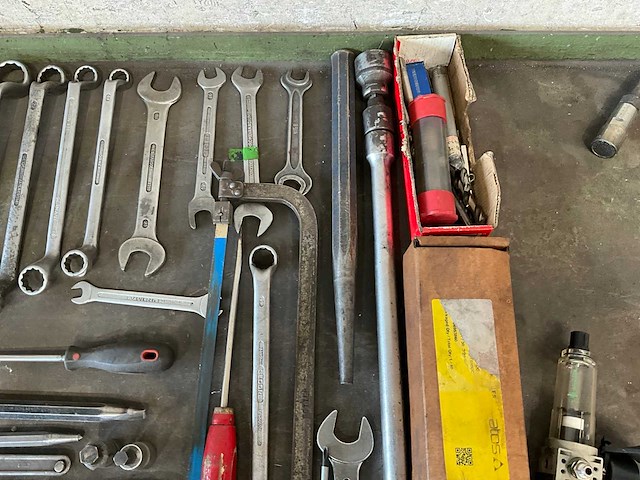 Partij diverse werkbankgereedschappen - afbeelding 8 van  8