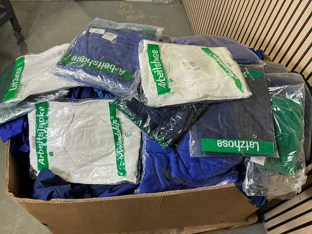 Partij diverse werkkleding - afbeelding 4 van  5