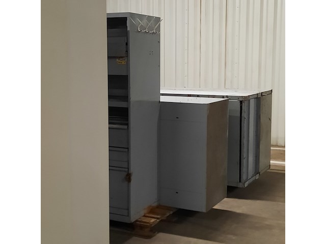 Partij diverse werkplaatsinventaris, o.a lista - afbeelding 12 van  13