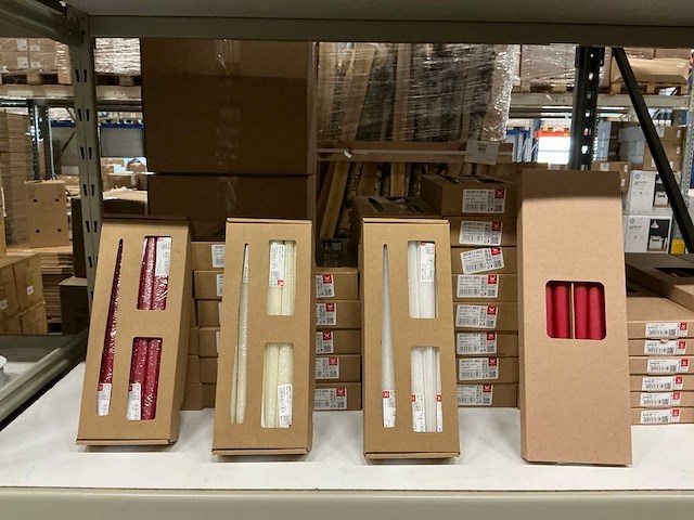 Partij diverse wiedemann conische kaarsen (70x) - afbeelding 1 van  7