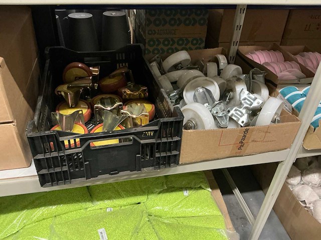 Partij diverse wielen (28x) - afbeelding 1 van  3