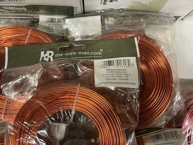 Partij diverse wikkeldraad, aluminium wire & glitterkits. (134x) - afbeelding 20 van  23