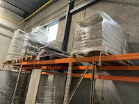 Partij diverse winkelinventaris en draadmanden - afbeelding 8 van  20