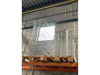 Partij diverse winkelinventaris en draadmanden - afbeelding 14 van  20