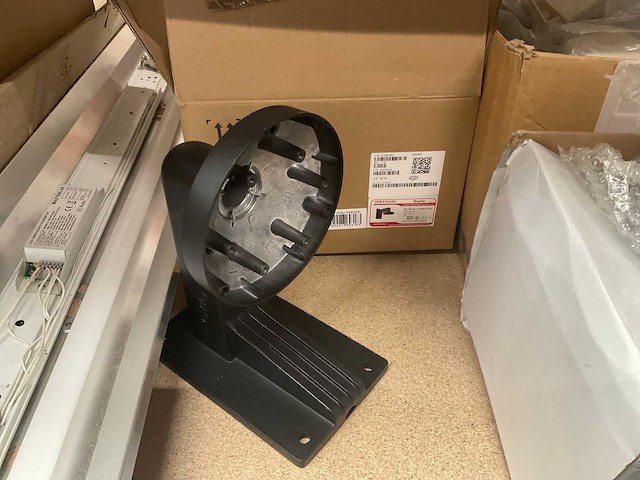 Partij diverse winkelverlichting - afbeelding 4 van  6