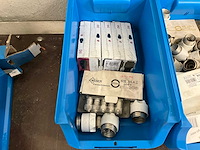 Partij diverse zekeringen - afbeelding 2 van  6