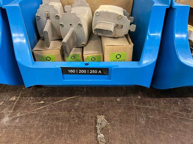 Partij diverse zekeringen - afbeelding 11 van  12