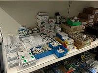 Partij diverse zekeringen/fittingen/fuses (697x)