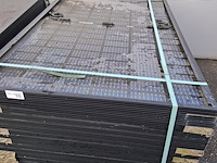 Partij diverse zonnepanelen op 5x pallet - afbeelding 5 van  11