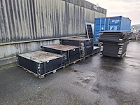 Partij diverse zonnepanelen op 6x pallet - afbeelding 1 van  8