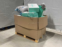 Partij diverse zwangerschaps beddengoed (18x) - afbeelding 1 van  9