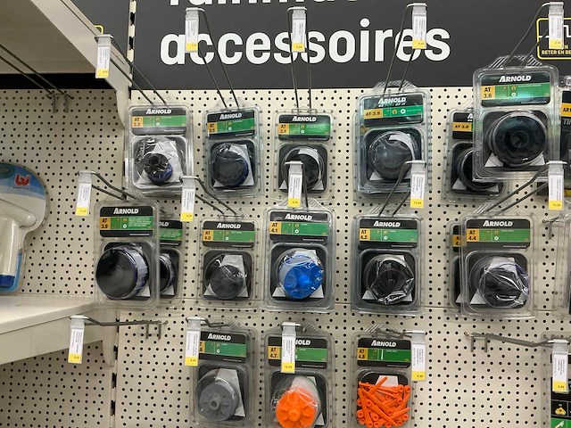 Partij diverse zwembad&tuinmachine accessoires (102x) - afbeelding 3 van  11