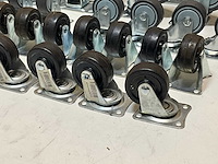 Partij diverse zwenk- en bokwielen (42x) - afbeelding 2 van  11