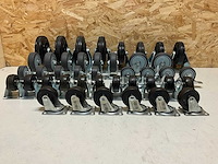 Partij diverse zwenk- en bokwielen (42x) - afbeelding 1 van  11