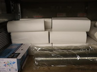 Partij diversen bestaande uit o.a. goldplast cocktail glazen, notitieblokken & papieren handdoeken - afbeelding 4 van  6