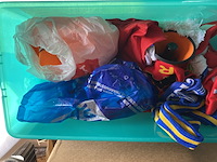 Partij diversen, bestaande uit o.a. koelkast, bureaustoel en gereedschapskisten - afbeelding 11 van  13