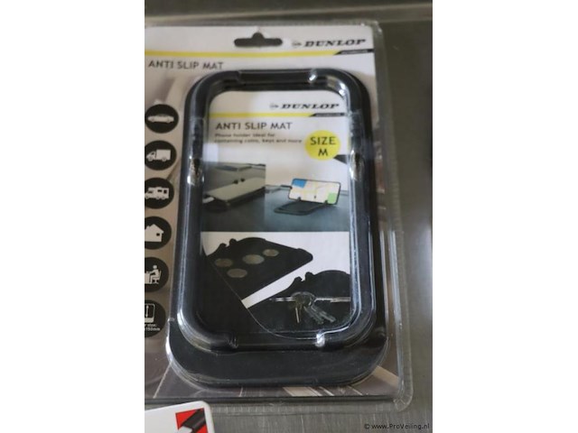 Partij diversen bestaande uit o.a. oplaadkabels, telefoonhoesjes & anti-slip mat - afbeelding 5 van  9