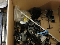 Partij diversen bestaande uit o.a. touw, ijzerdraad, draadeinden & growatt wireless monitoring - afbeelding 6 van  11