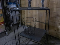 Partij diversen bestaande uit sidetable, bijzettafel, 3x draadmanden & 3x decoratieve takken - afbeelding 5 van  5