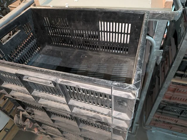 Partij diversen in 6x rolcontainer - afbeelding 18 van  28
