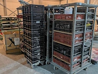 Partij diversen in 6x rolcontainer - afbeelding 23 van  28