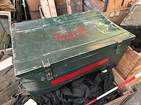 Partij diversen legeruitrusting en magazijninventaris - afbeelding 5 van  13