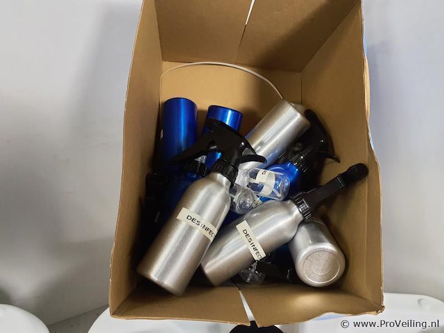 Partij diversen o.a. afvalbak & desinfectiemateriaal - afbeelding 4 van  6