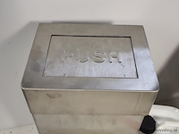 Partij diversen o.a. afvalbak & desinfectiemateriaal - afbeelding 6 van  6