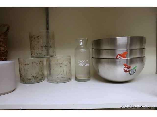 Partij diversen o.a. afvalemmers, rieten mand, schalen & bestekbak - afbeelding 4 van  5