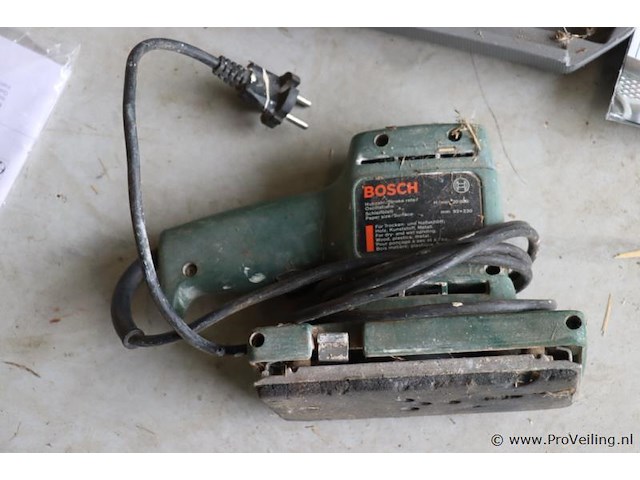 Partij diversen o.a. bosch schuurmachine type psp 230, handzaag, tang, boor & stanley messen - afbeelding 2 van  9