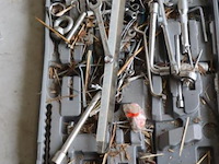 Partij diversen o.a. bosch schuurmachine type psp 230, handzaag, tang, boor & stanley messen - afbeelding 8 van  9