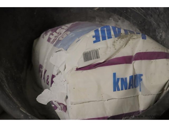 Partij diversen o.a. excluton sierzand, speciekuip, jerrycans, metselmortel & plantengieter - afbeelding 13 van  14