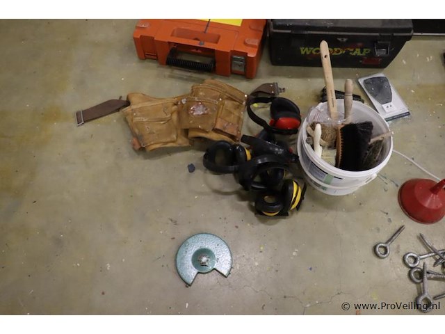 Partij diversen o.a. fischer mobibox gereedschapsbak 60524 - afbeelding 11 van  17