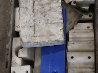 Partij diversen o.a. geleide blokken en reservemessen - afbeelding 6 van  8